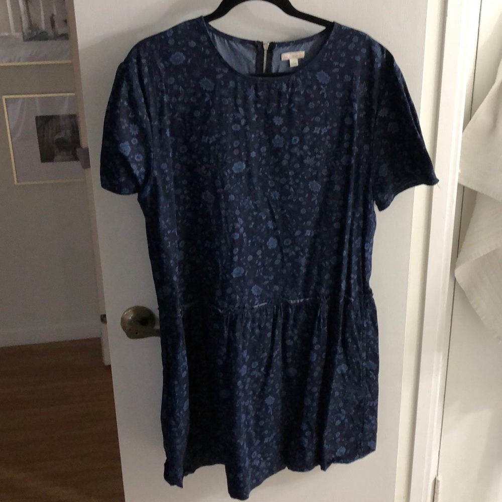 GAP DROP WAIST DENIM DRESS SIZE LARGE - Picture 2 of 4